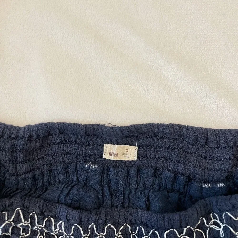 Hollister Navy & Cream Mini Skirt